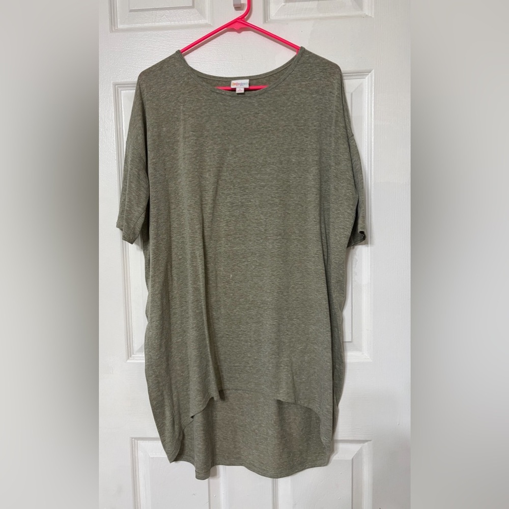 LuLaRoe Women’s Heather Gray Short Sleeve Top
